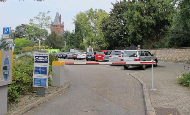 Parkplatz Schlosspark in Weinheim